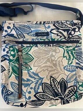 Vera Bradley Santiago Hipster Crossbody Bag Quilted Purse Blue Tropical Print
